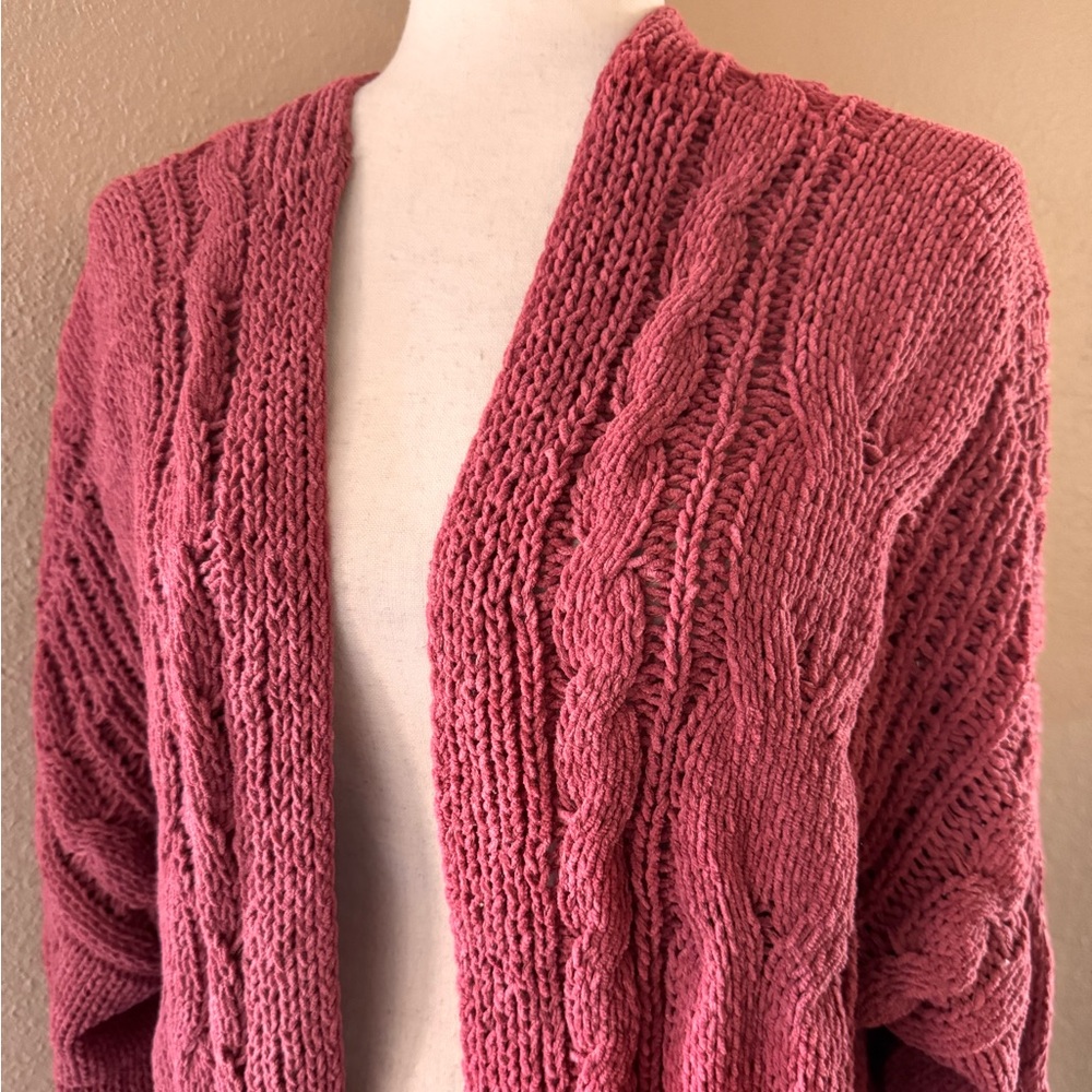 Cozy Soft Rose Pink Cable Knit Chenille Cardigan - Picture 12 of 12